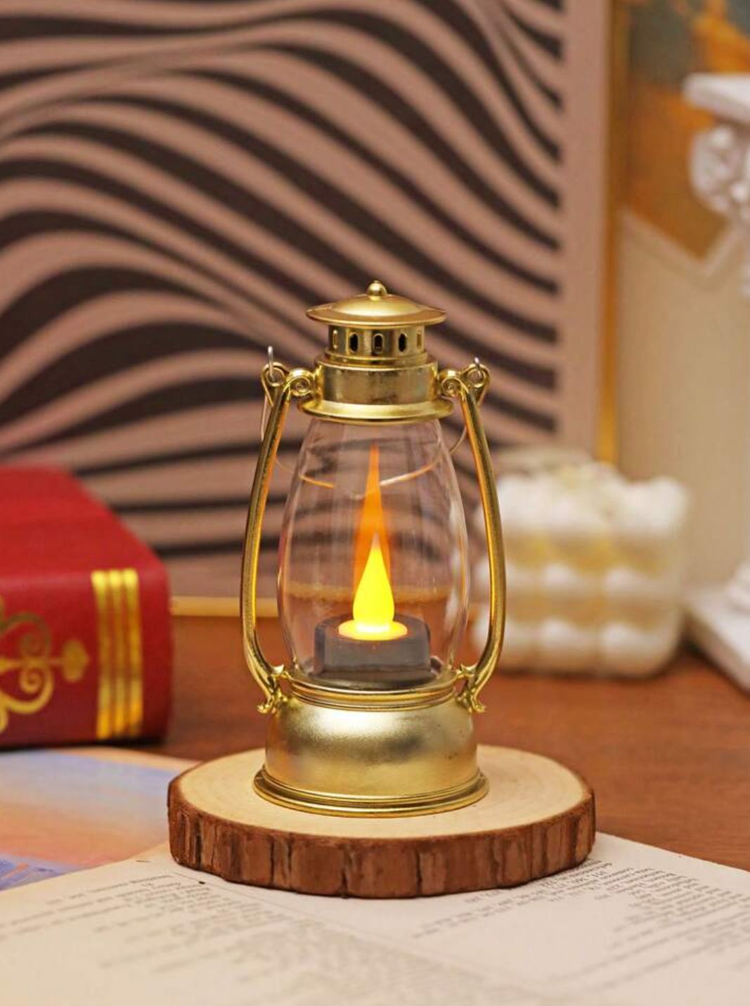 Vintage Portable Lantern Decoration, Desk Decoration Horse Lamp, Hanging Decoration Flame Effect Wind Light, Suitable For Festival Decoration Night Light