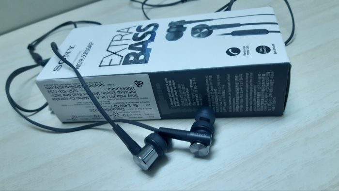 Sony MDR-XB55AP Wired Extra Bass in-Ear Headphones - Image 5