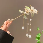 Elegant Chinese Style Hair Clip Tassel Hair Stick Traditional Floral Design Hairstyle Accessor Women Jewelry Hairpin Hair Needle Bangladesh (New)
