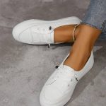 Spring and Summer Fashion New Mesh Breathable Round Toe Shallow Mouth Casual and Comfortable Flat Walking Shoes Sneakers