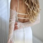 CustomizedChantilly Lace Bridal Sleeves Long Fingerless Wedding Gloves Lace Bridal Gloves Scalloped Lace Sleeves (New)