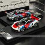 In Stock 1: 64 911 992 GT3 R Alloy Car Model Die-Cast Static Car Model - Creative Decoration Item - Festival Gift (New)